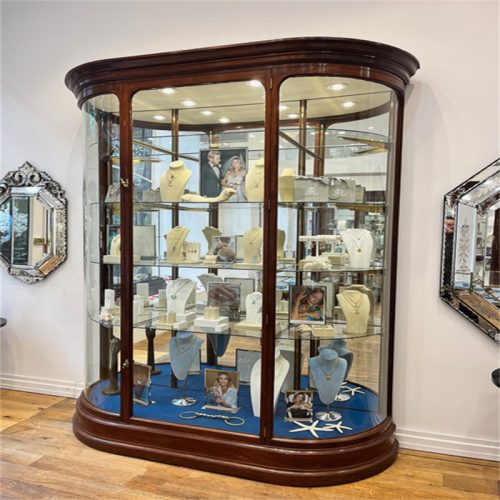 Jewelry display showcase