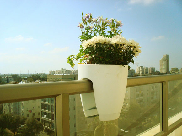 FRP Barrier Planter
