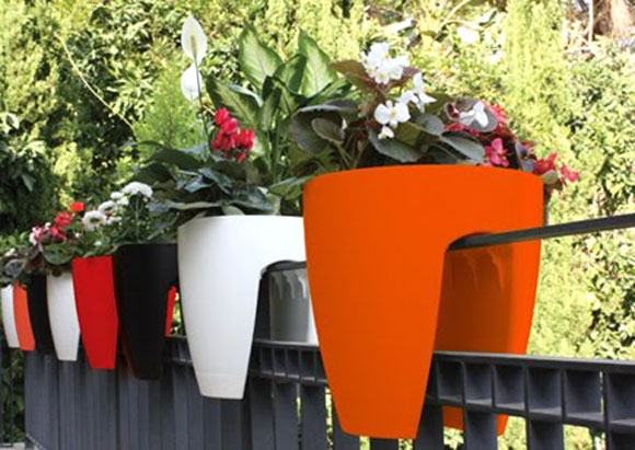 FRP Barrier Planter