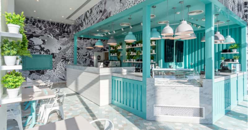 fronzen yogurt store decoration