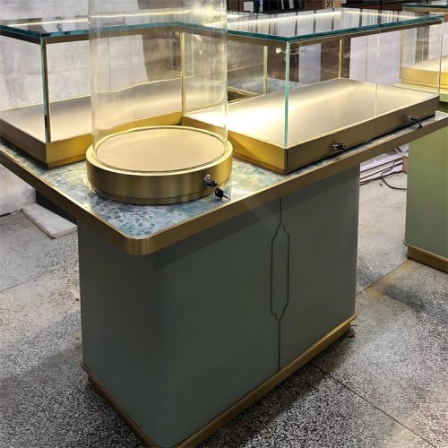 jewelry display showcase