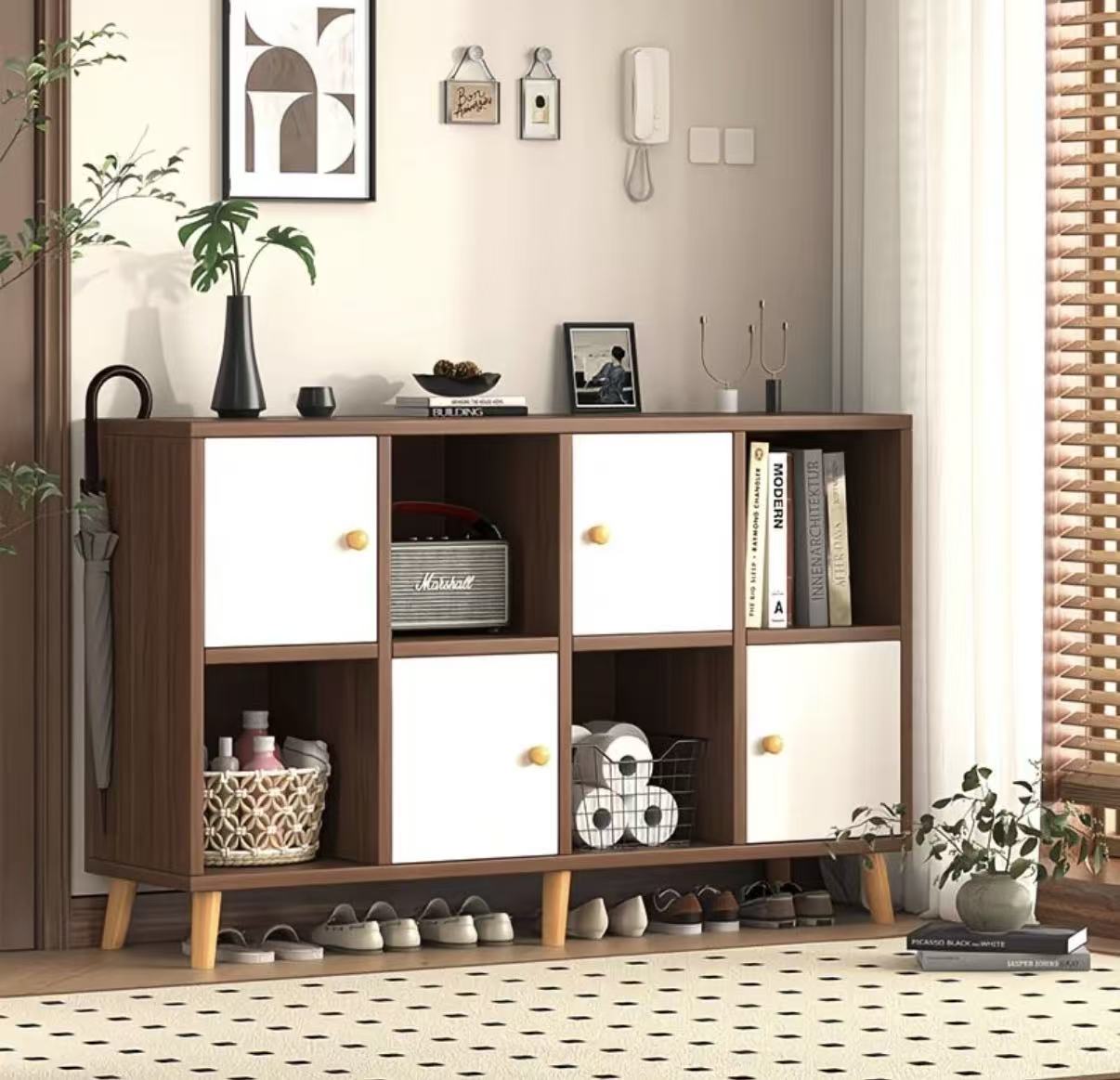 Multifunctional adaptive wooden locker