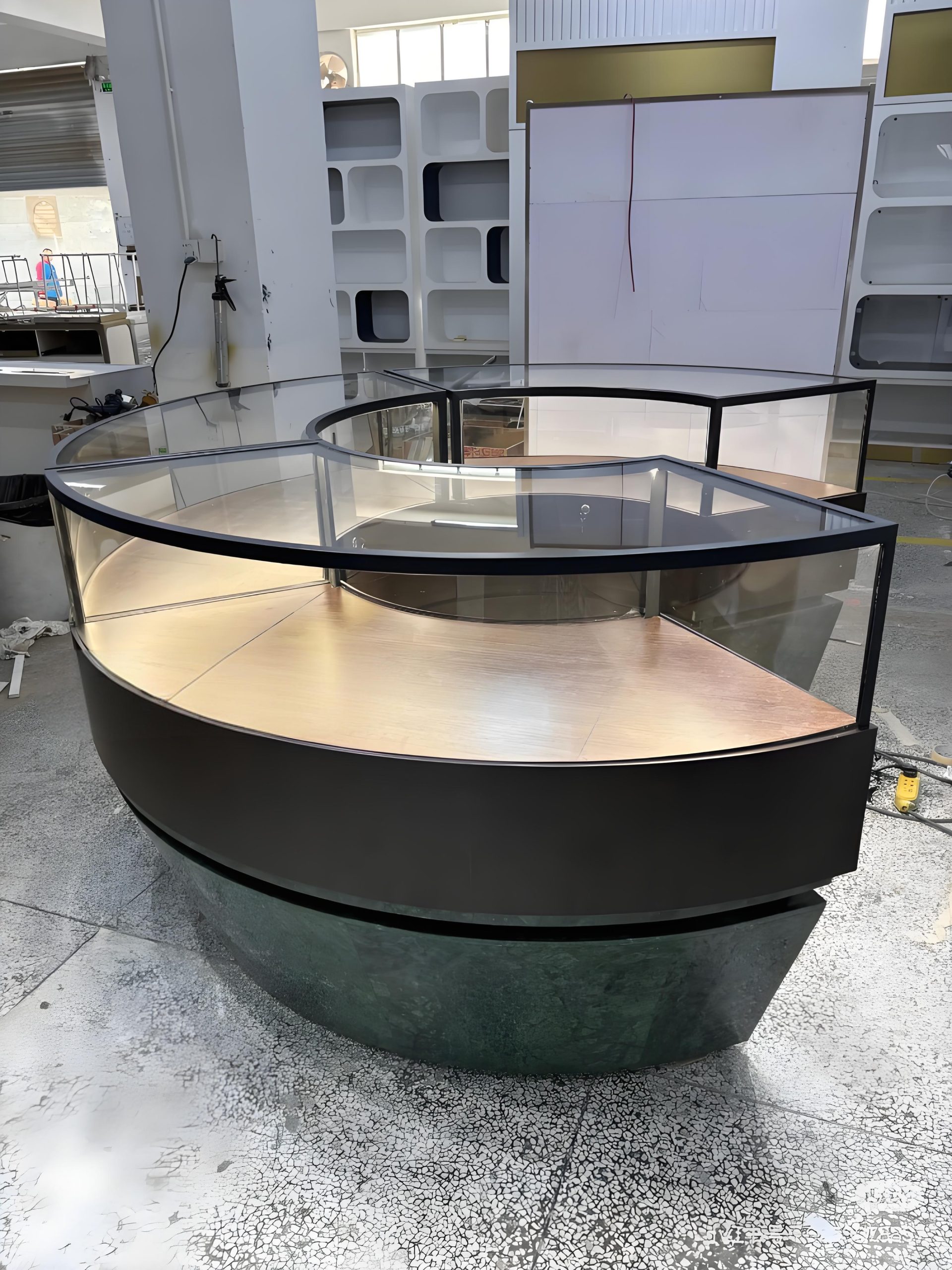 Curved Glass Display Counter Set | Arc-Shaped Showcase with Lighted Top and Wood Frame - Image 2