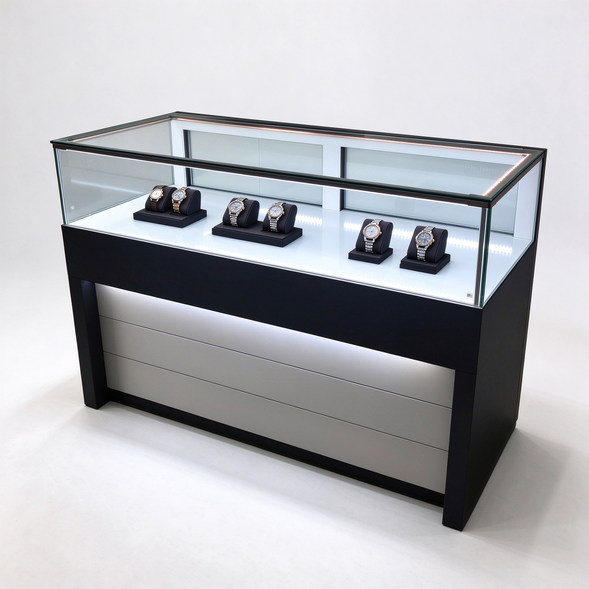 Black frame watch counter left 45, anti-reflective clear glass