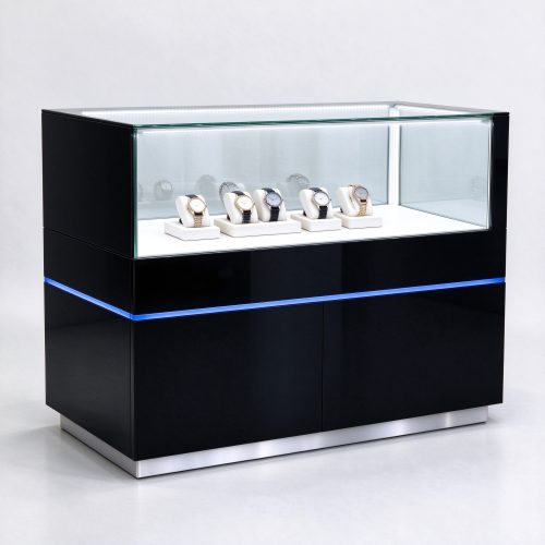 Black gloss watch counter left 45, opaque black side panel