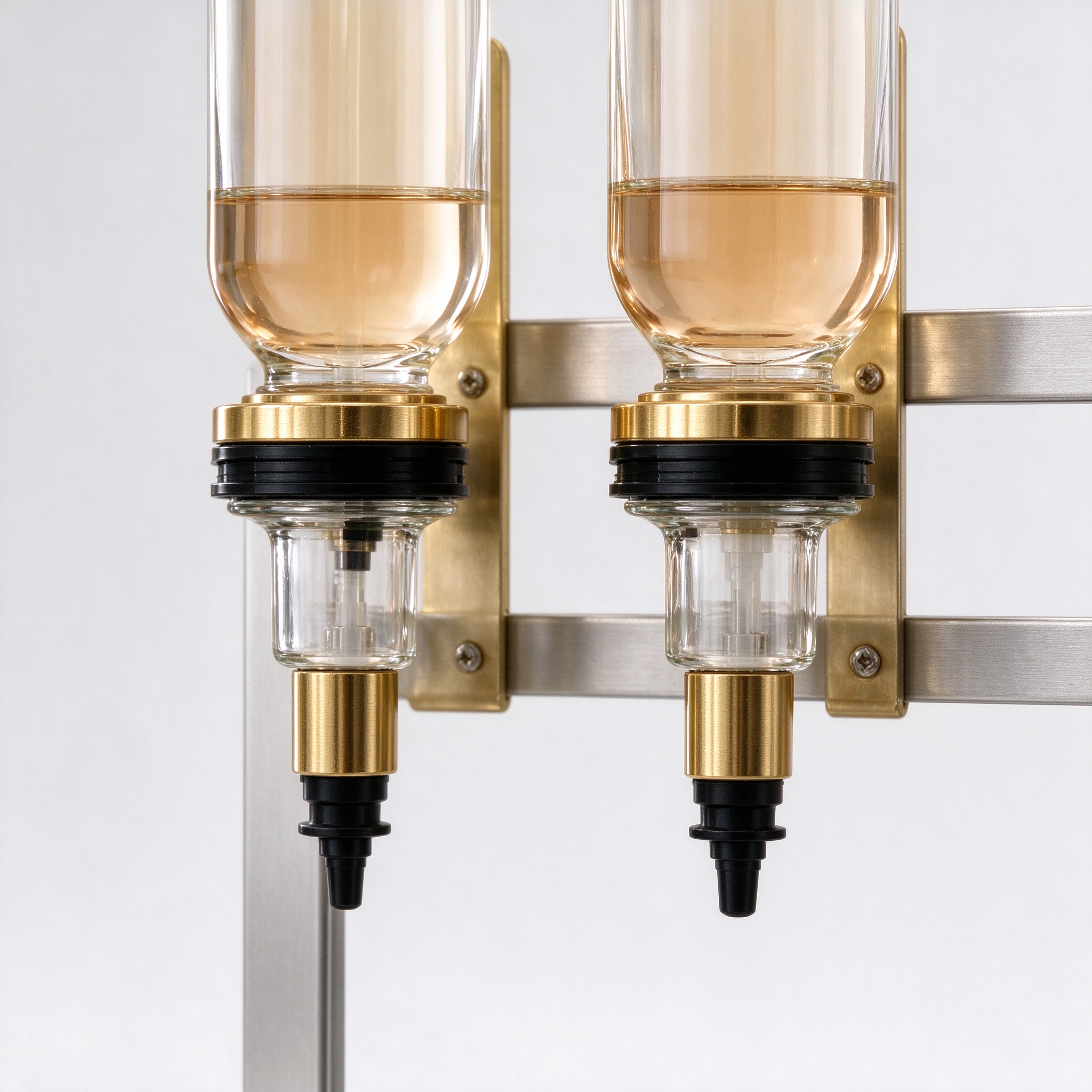 Bottle pump detail